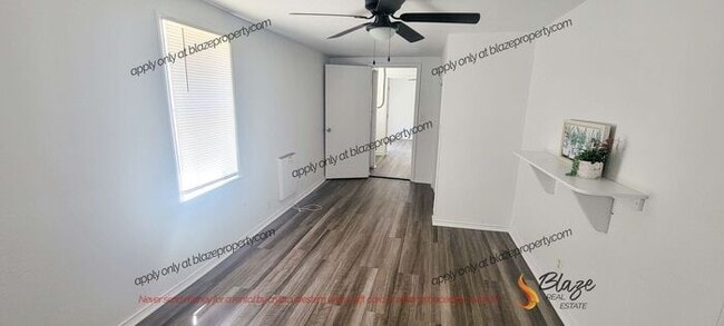 Building Photo - Cozy Corner, Big Potential!