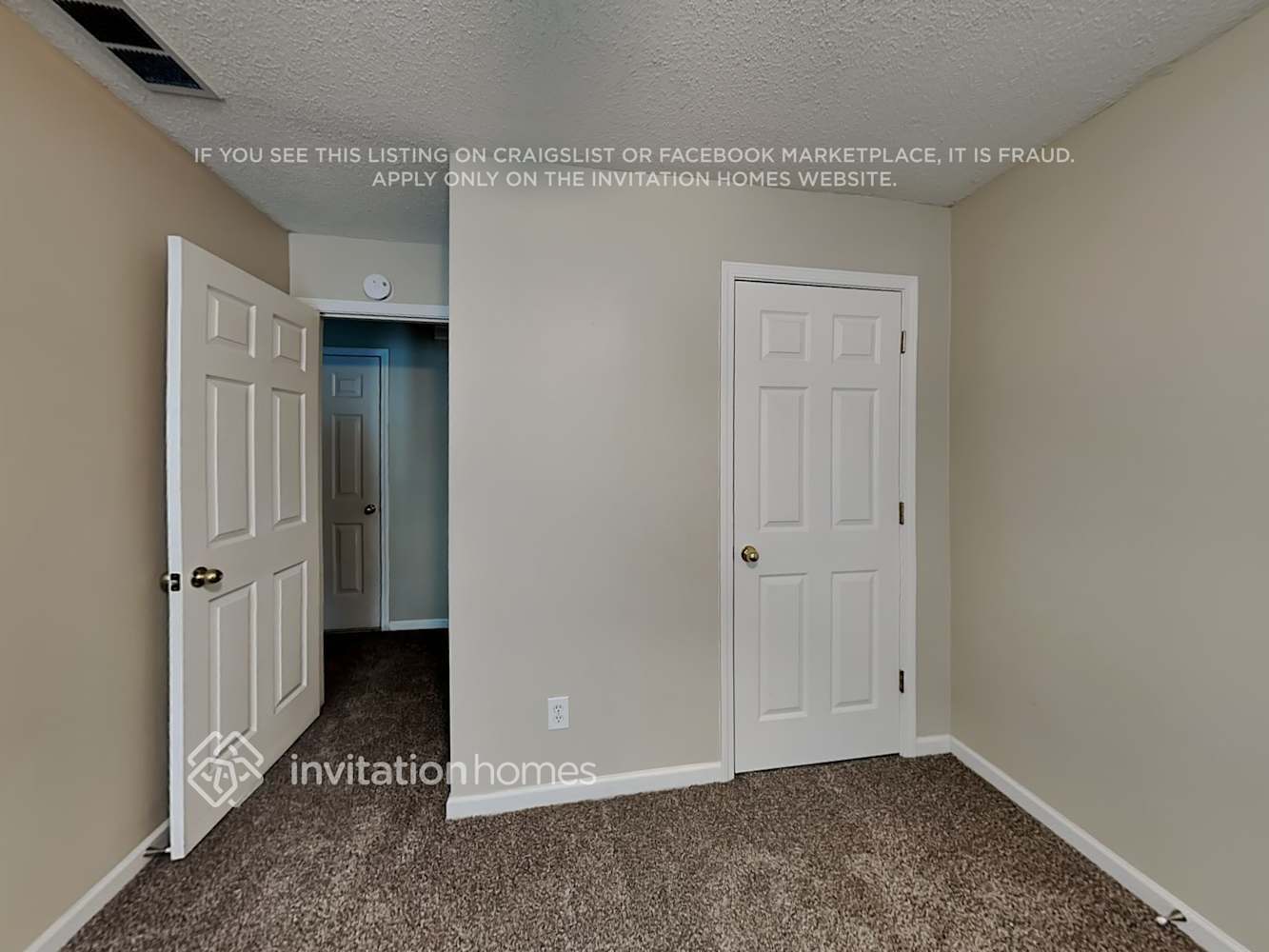 Building Photo - 10 Hawks Nest Ct