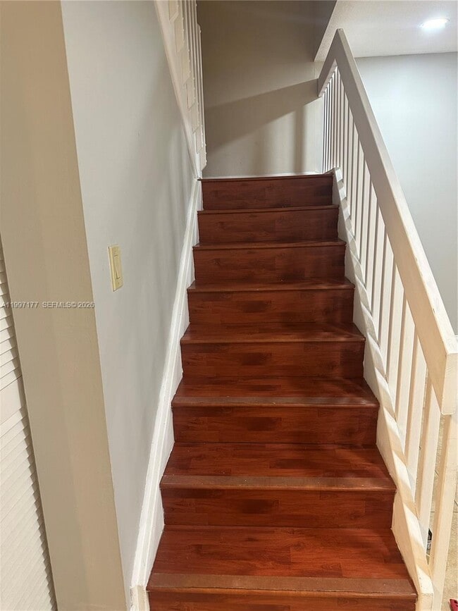 Building Photo - 9724 SW 142nd Pl