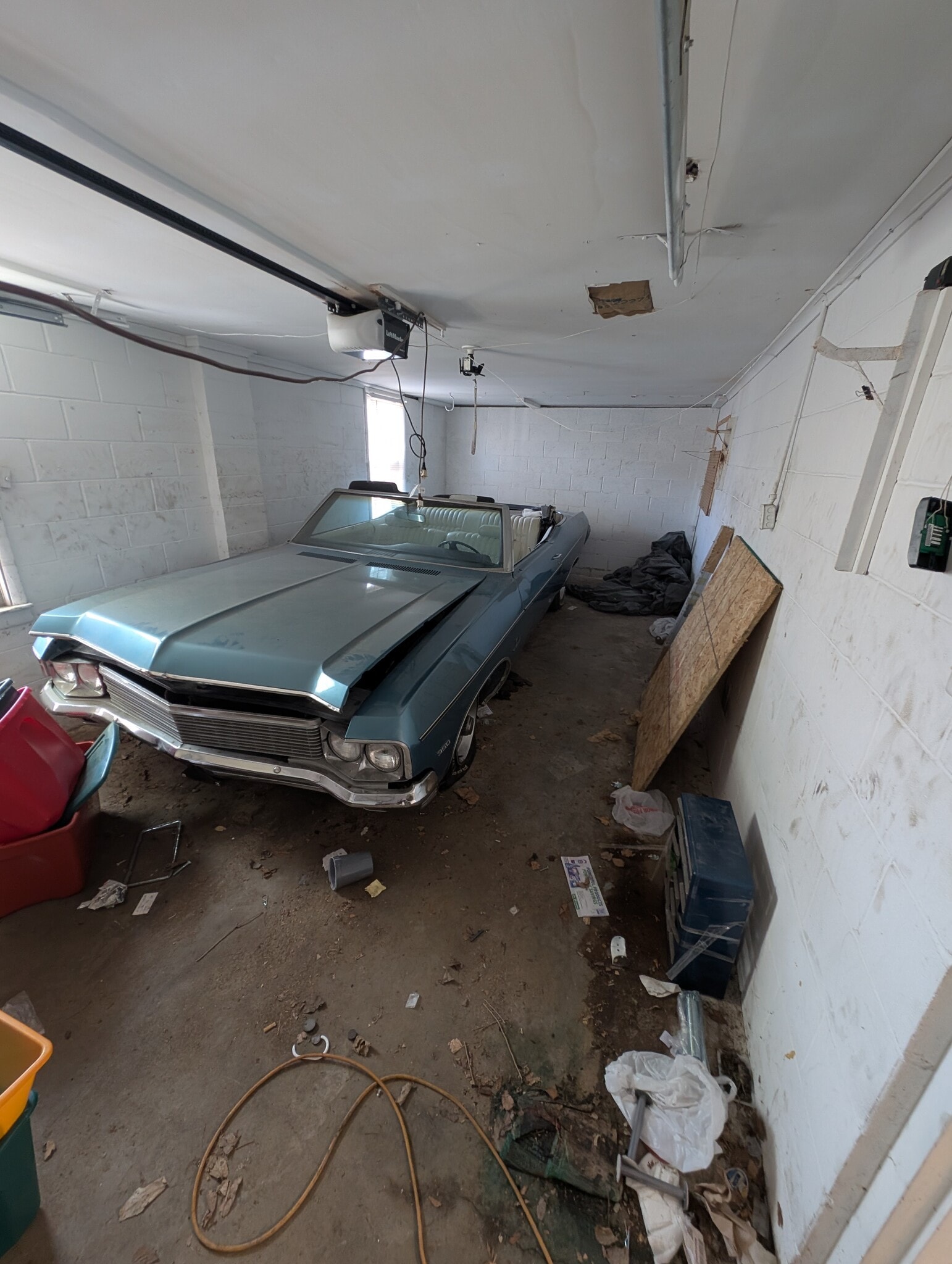 Garage - 3506 Dodge Ave