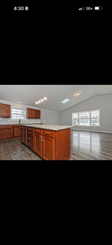 Building Photo - 103 Gilbert St