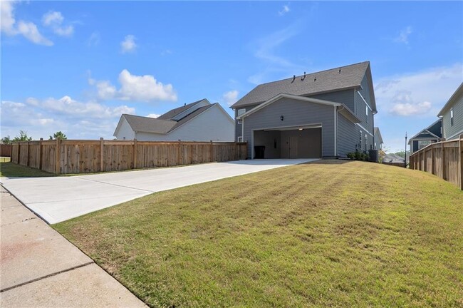 Building Photo - 9913 Stretford Rd