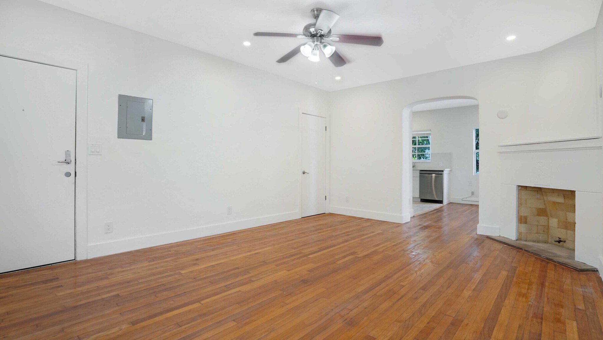 Building Photo - 1241 13th St