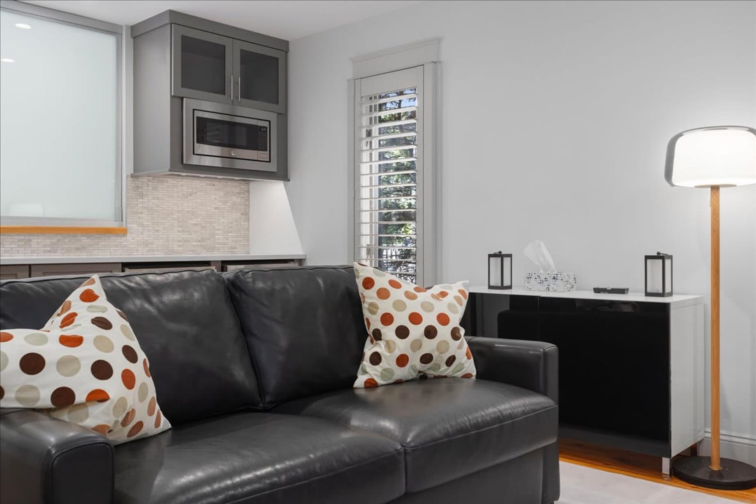 Building Photo - 710 Lighthouse Ave