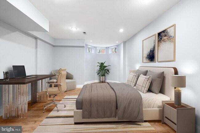 Building Photo - 2339 Catharine St