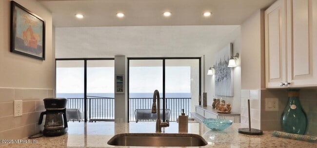 Building Photo - 1301 1st St S