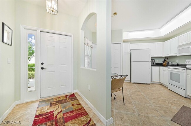Building Photo - 10115 Colonial Country Club Blvd