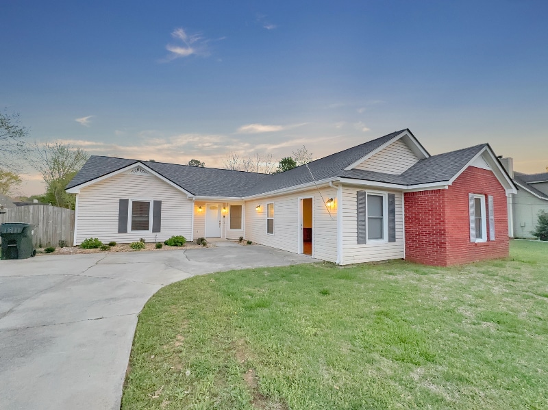 Building Photo - 107 Patra Dr