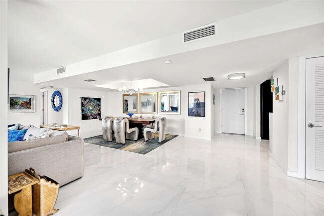 Building Photo - 1880 S Ocean Dr