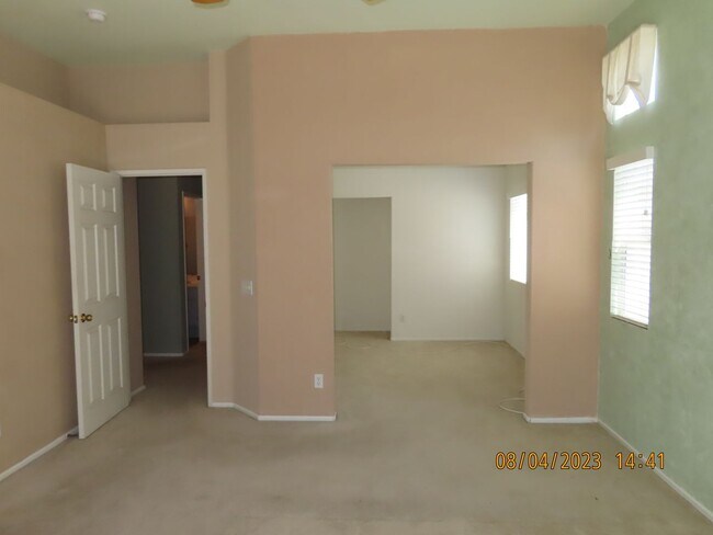 Building Photo - 35467 Marsh Ln