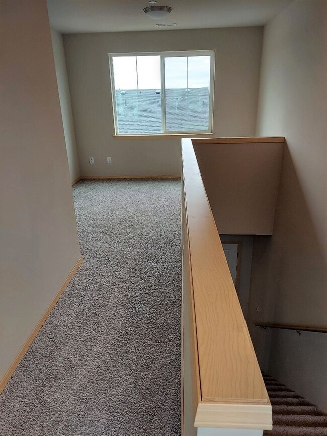 Building Photo - 4  bedroom Pinnacle Peak Home!