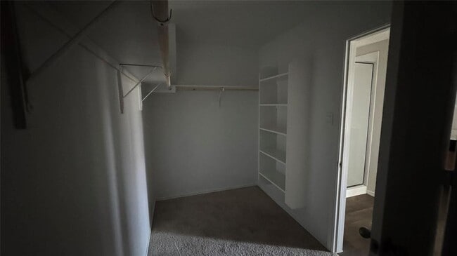 Building Photo - 408 Frogmore Lp