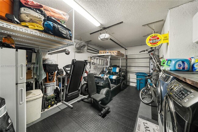 Building Photo - 366 Bedford Ave