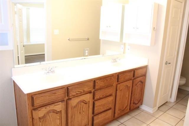 Building Photo - 15467 Appaloosa Dr