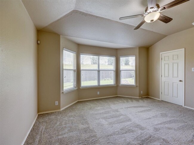 Building Photo - 344 Outfitter Dr