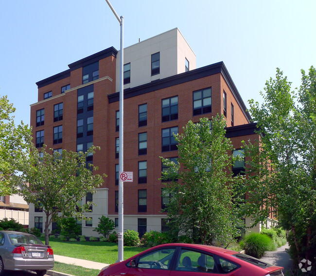 Primary Photo - Henley Road Residence