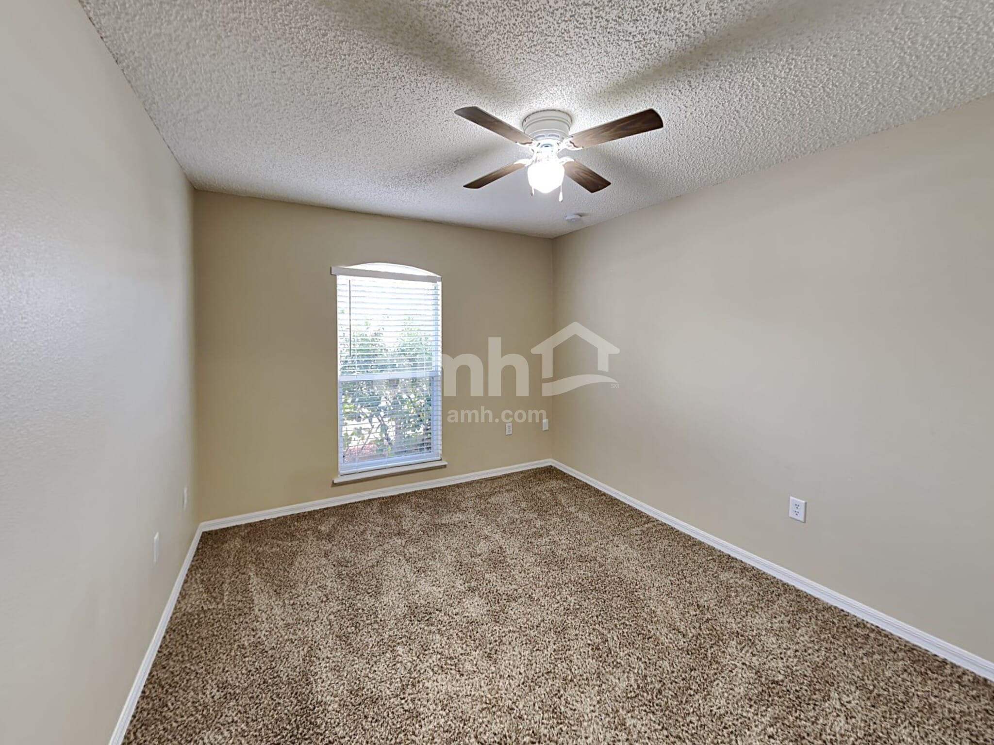 Building Photo - 30326 Pongo Way