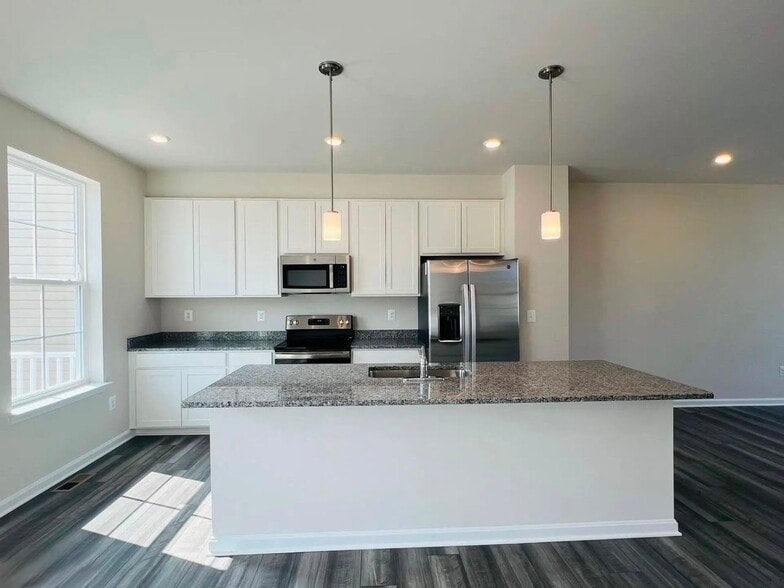 Building Photo - 218 Telluride Way
