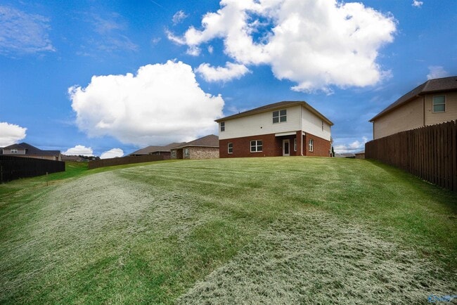 Building Photo - 134 Heritage Lakes Blvd