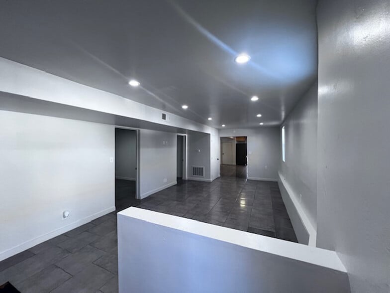 Building Photo - 1037 Peralta St