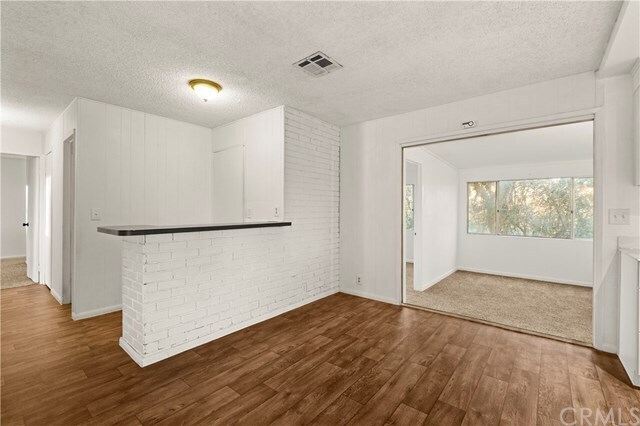 Building Photo - 44568 Oak Glen Rd