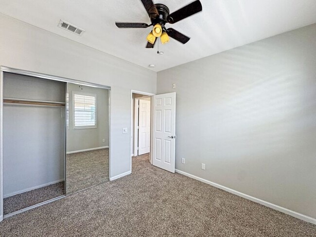 Building Photo - 3011 Cole Grade Dr