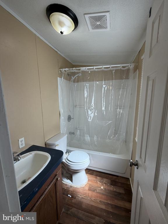 Building Photo - 97 Connector Rd