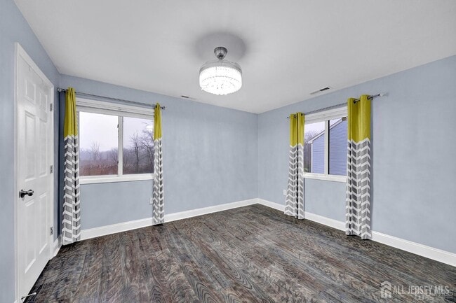 Building Photo - 914 Aspen Dr