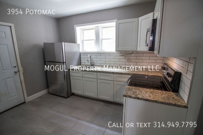 Building Photo - 3954 Potomac-