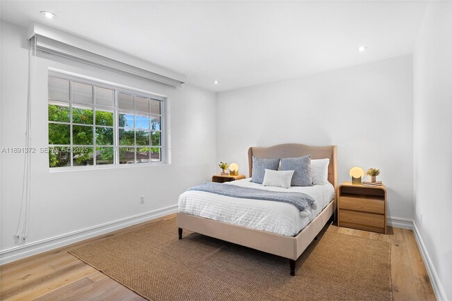 Building Photo - 575 Bay Point Rd