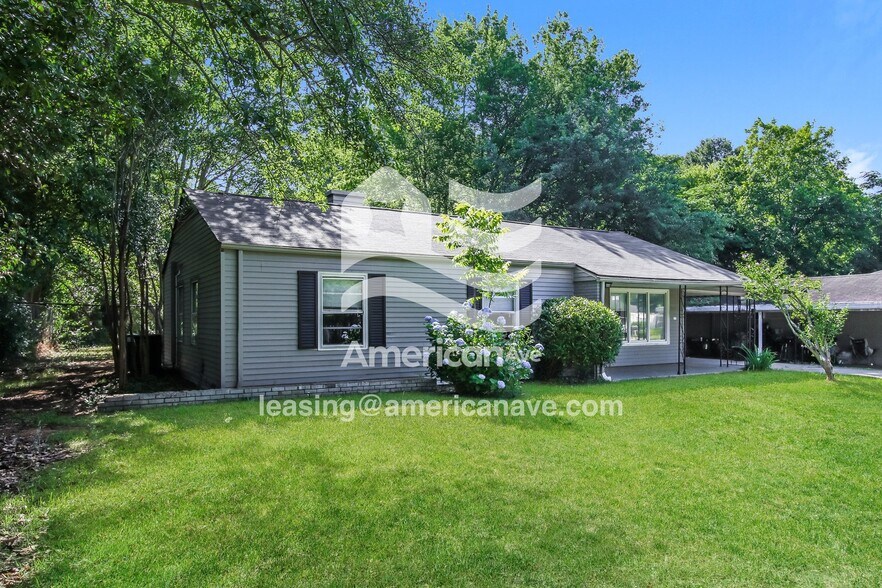 Building Photo - 1126 Alfred St NE