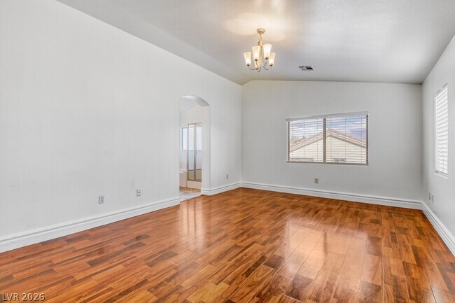 Building Photo - 4784 Essen Ct