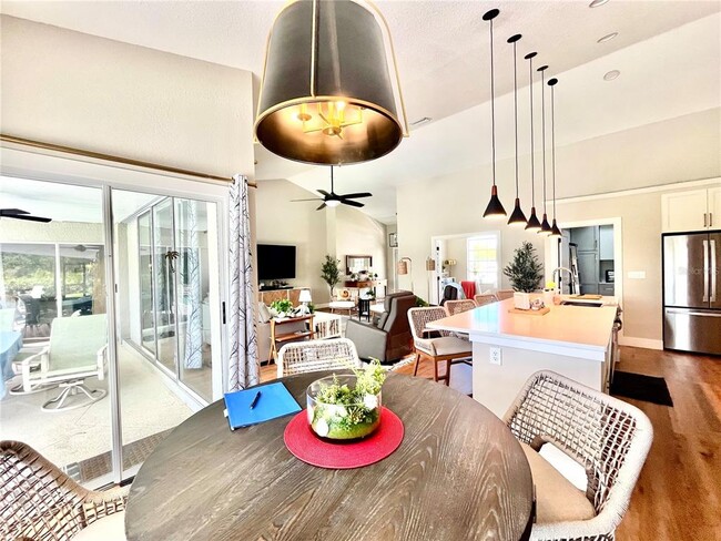 Building Photo - 6000 Key Largo Cir