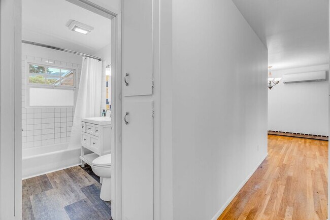 Building Photo - 12620 SW 12th St