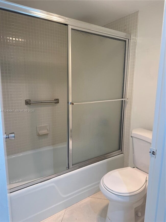 Building Photo - 20355 NE 34th Ct