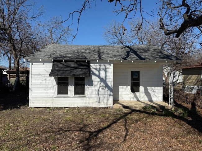 Building Photo - 8112 Melrose Ct W