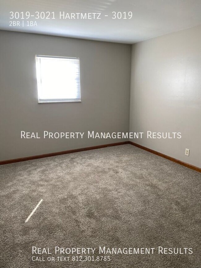 Building Photo - 3019-3021 Hartmetz-3019