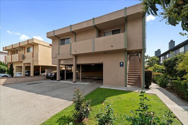 Building Photo - 12770 Pacific Ave