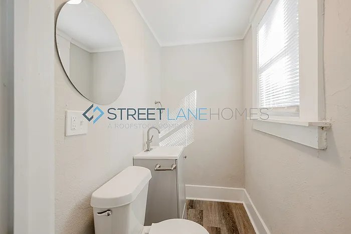 Building Photo - 1341 18th St