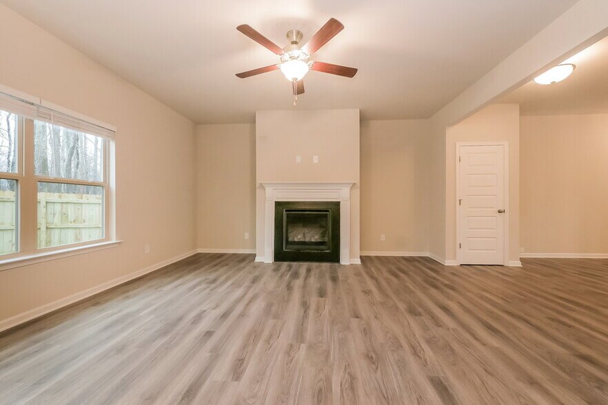 Building Photo - 1012 Elswick Ln