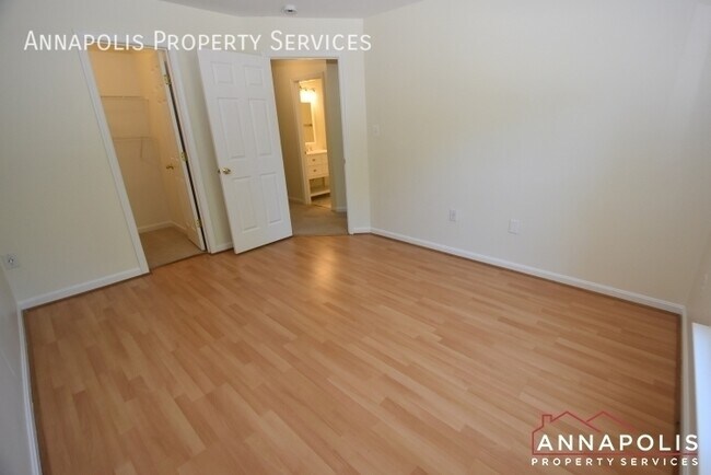 Building Photo - 8725 Spring Brook Way