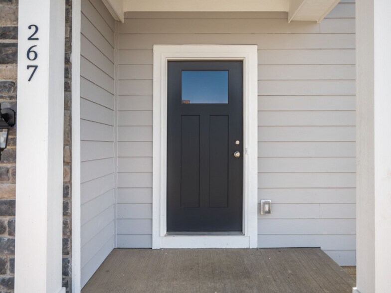 Building Photo - 267 Sage Hill Dr