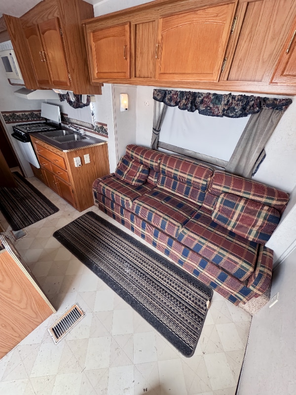 Building Photo - 200 N 28th St