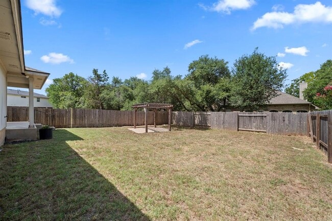 Building Photo - 3841 Castle Rock Cove