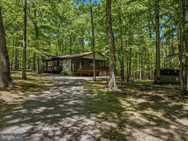 Building Photo - 67 Tranquil Way