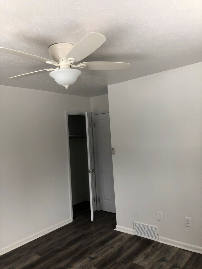 Building Photo - LMB-Stow Apts, LLC  for First Prop II..