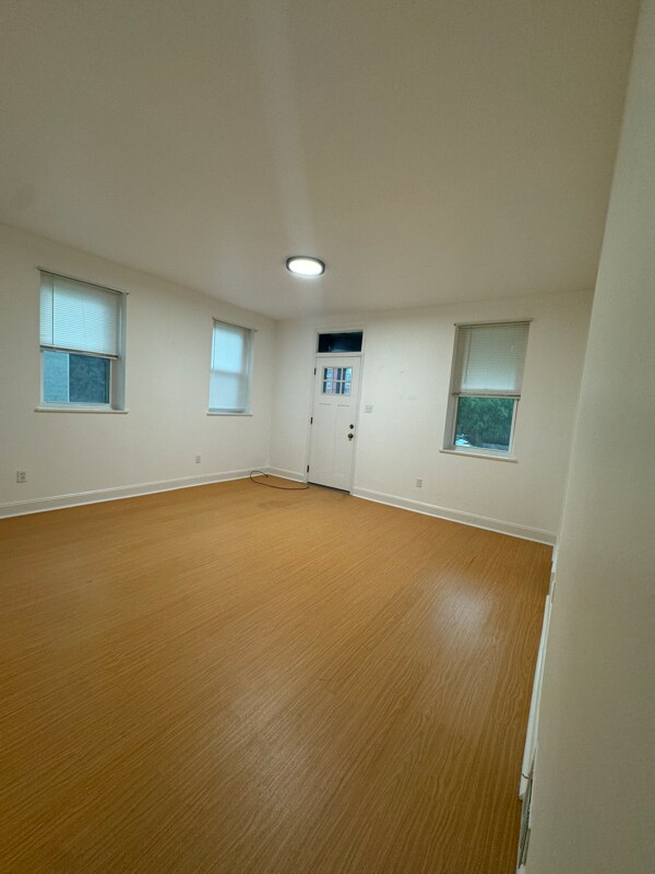 Building Photo - 1415 Columbus Ave