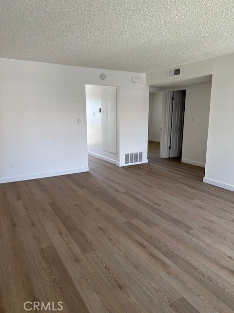 Building Photo - 755 E Date St