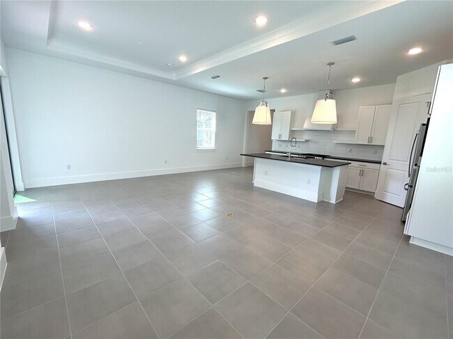 Building Photo - 12615 Clear Sapphire Dr