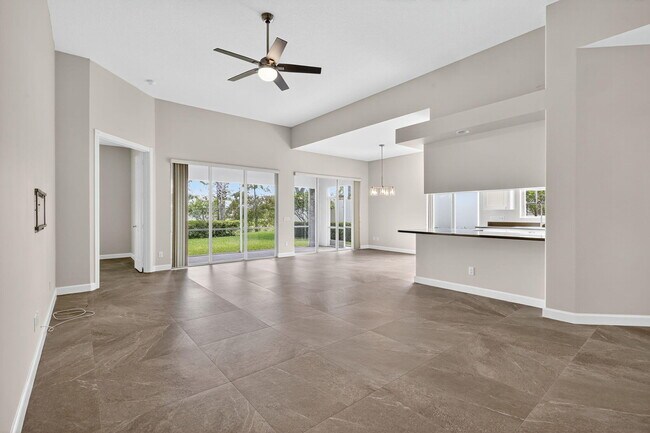 Building Photo - 8257 Rosalie Ln